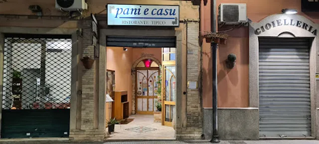 Pani E Casu
