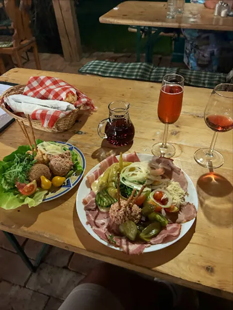 Heuriger Weigel im Pulkautal