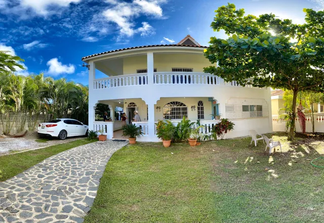 El Malecon B&B Hotel