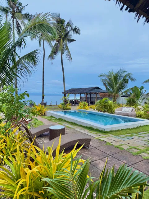 Sam Xander’s Stone Beach Villa