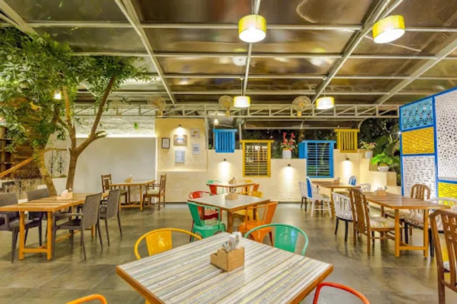 O'LEAF Taste Ka Tadka. Multicuisine Restaurant