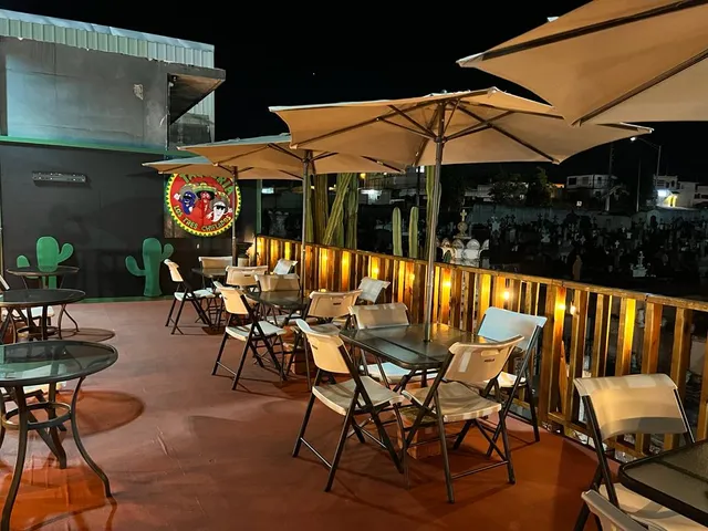 Taqueria los Tres Chiflados