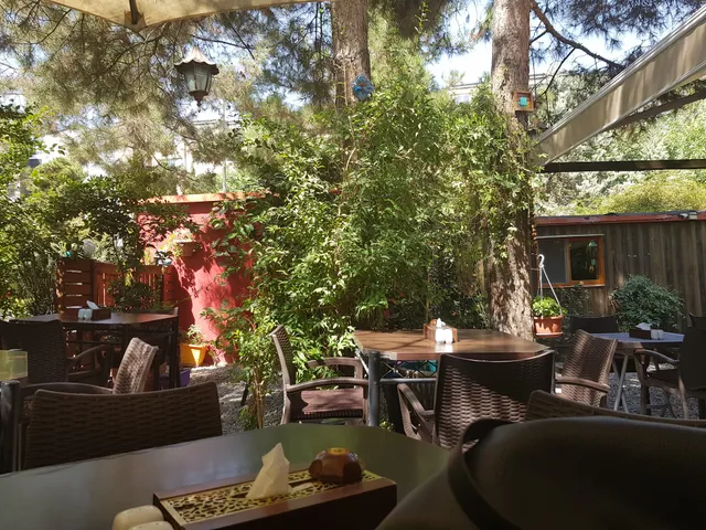 Zamin Vegan Restaurant