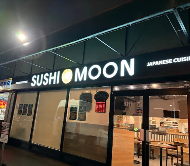 Sushi Moon