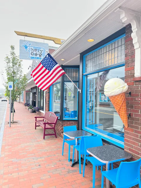 Holy Cow Ice Cream Cafe