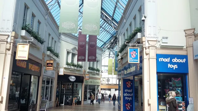 County Walk Shopping Centre