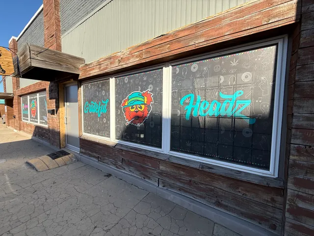 Grateful Headz Kennett