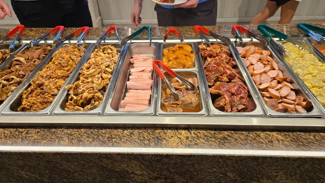 Lanjie Hot Pot & BBQ