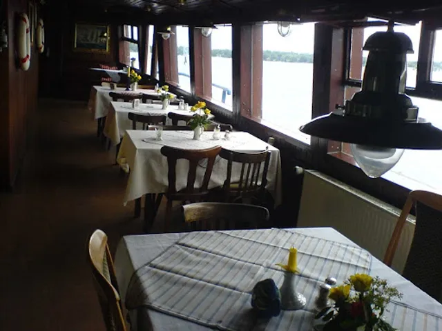 Alte Liebe Restaurantschiff