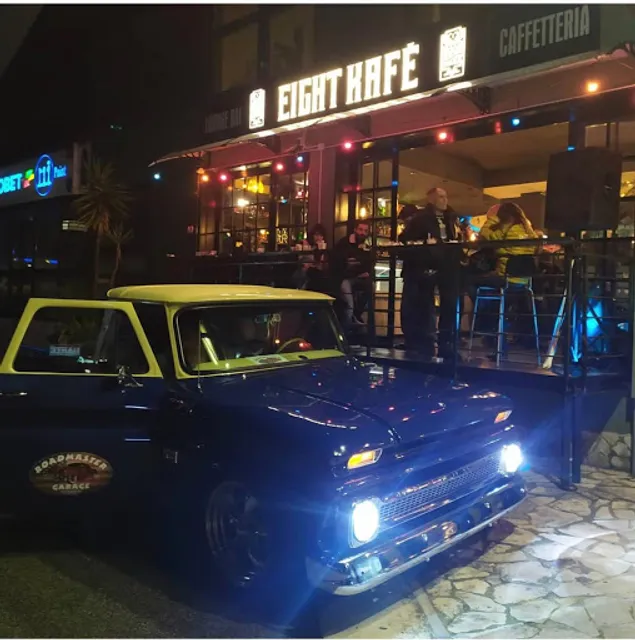 Eight Kafè