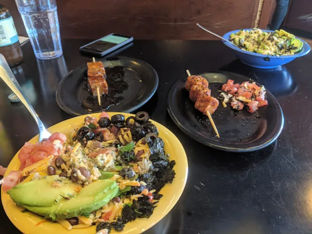 Cafe Yumm! - Millikan Pointe