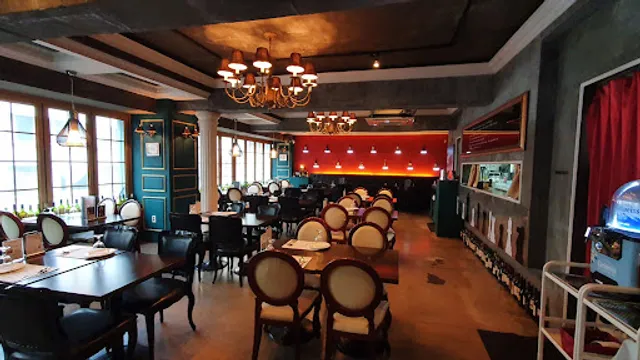 Le Bois Jongno Branch