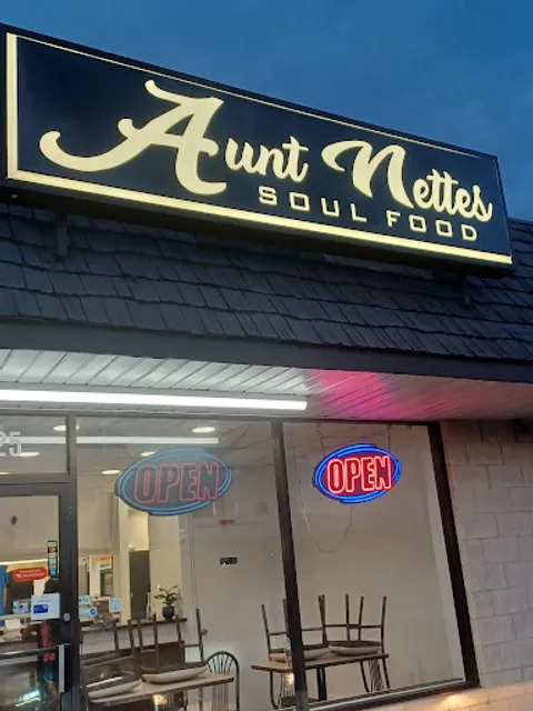 Aunt Nettes