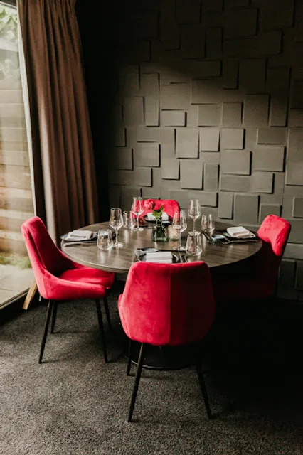 Red Orchids Asian Bistro