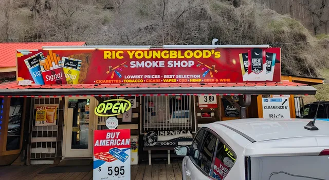 Ric Youngblood's Smoke Shop 2