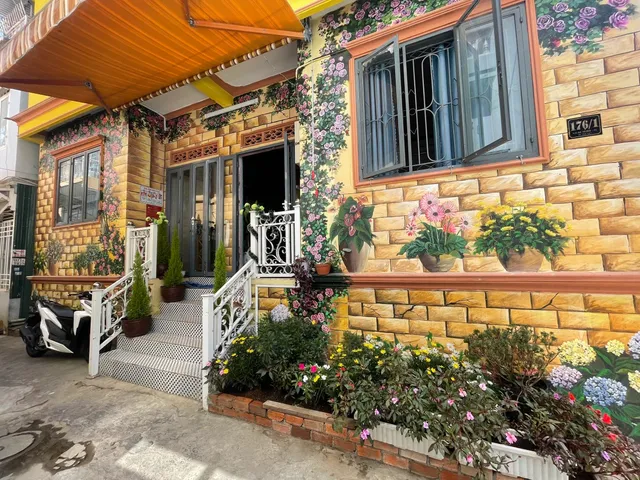 Andy's Homestay Trăng Phố