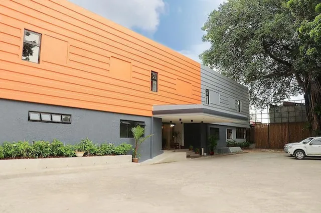 OYO 627 88 Airport Lounge