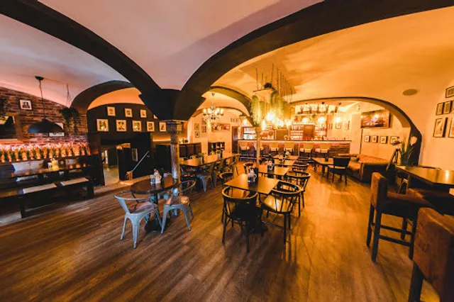 73 BURGER. BAR. Landsberg