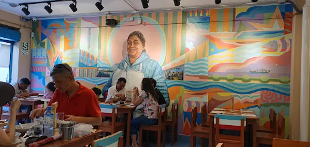 Terminal Pesquero Cevichería Jesús María