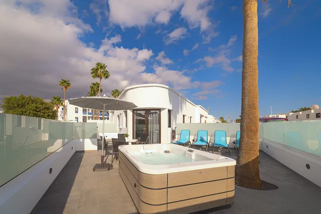 Rosamar Apartments Lanzarote