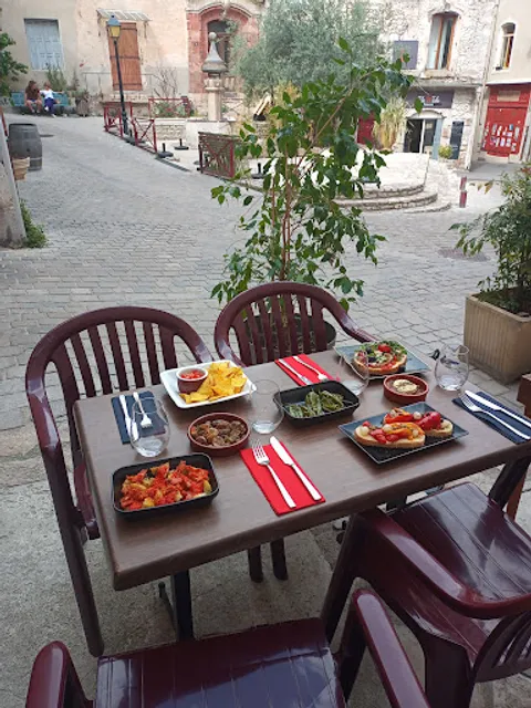 Cave Bourbon Restaurant Tapas