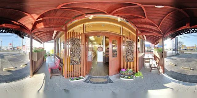 タイ王国料理プラトーン（Plathong Store）