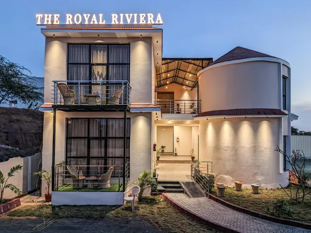 The Royal Riviera Resort