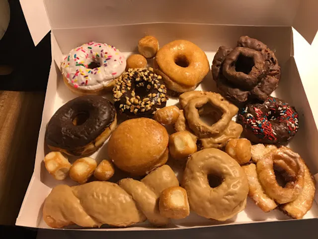 Daylight Donuts