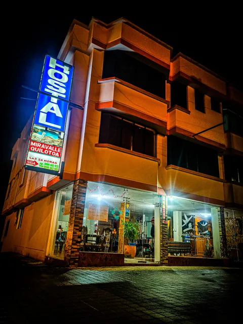 HOSTAL MIRAVALLE QUILOTOA