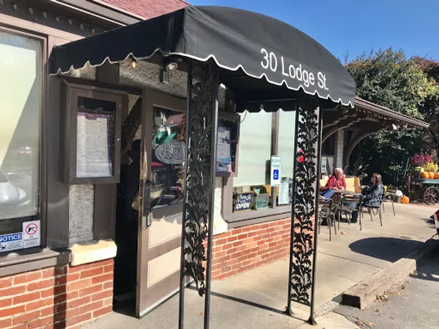 Village Wayside Bar & Grille