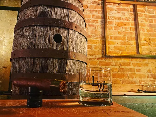 LEATHERWOOD Handmade Cigars