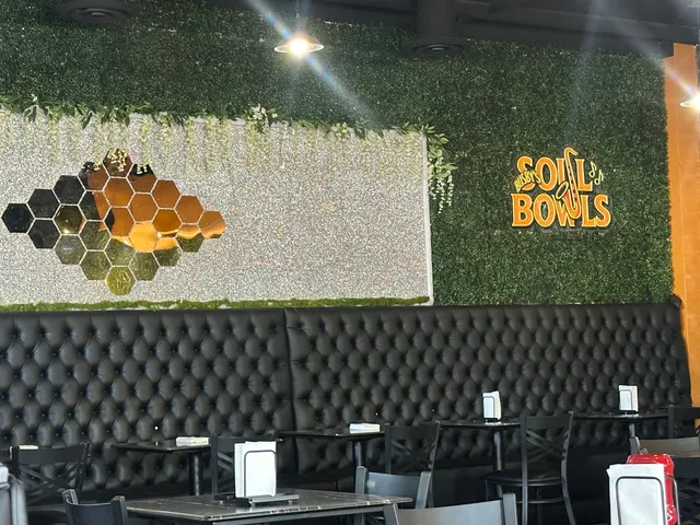 Busby’s Soul Bowls