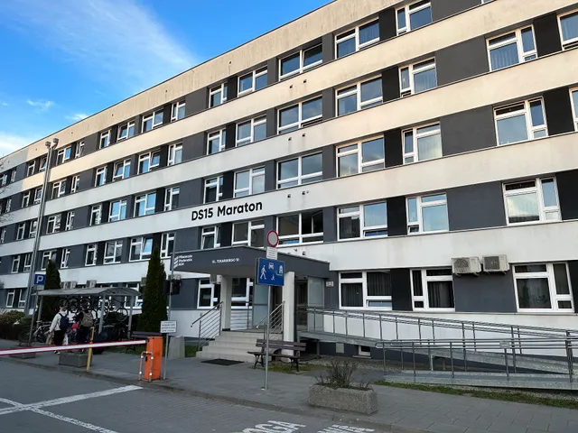 Marathon - Dom Studencki (DS) 15