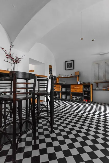 Jules Home Restaurant