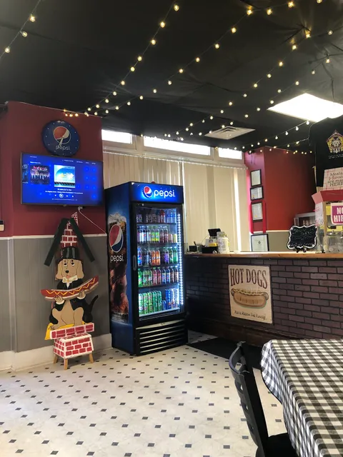 The Dog House Carryout