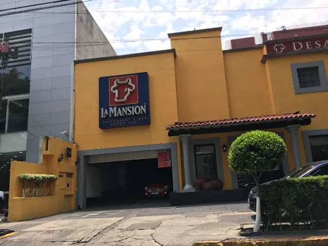 La Mansión