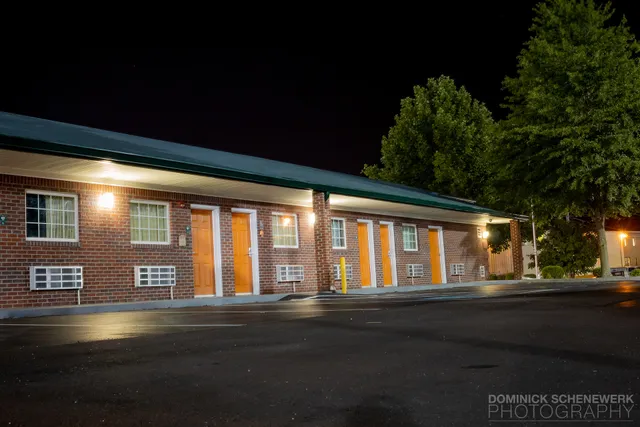 Deerfield Inn & Suites - Smyrna