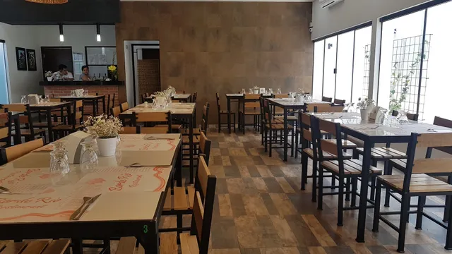 Borde Rio Restaurante