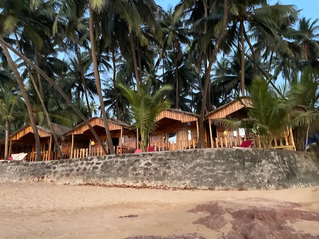 Sea Front Cottages Little Cola