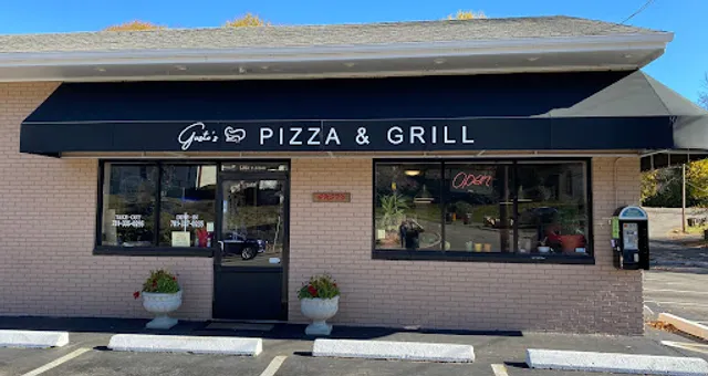 Gusto's Pizza & Grill
