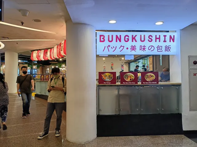 Bungkushin Plaza Blok M