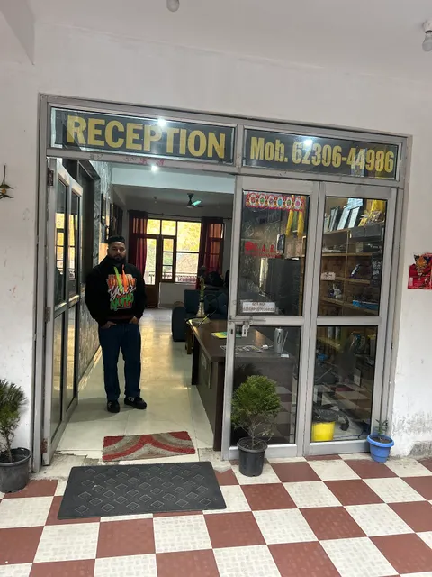 OYO Hotel Mountain Trail