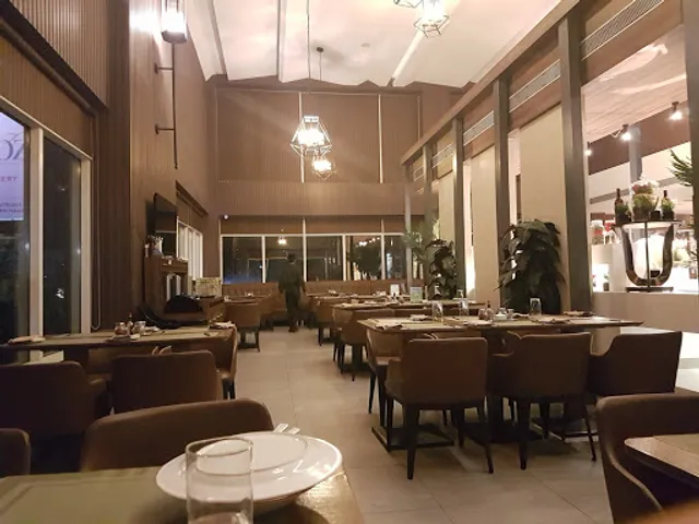 Little Italy Restaurant, Lullanagar Pune