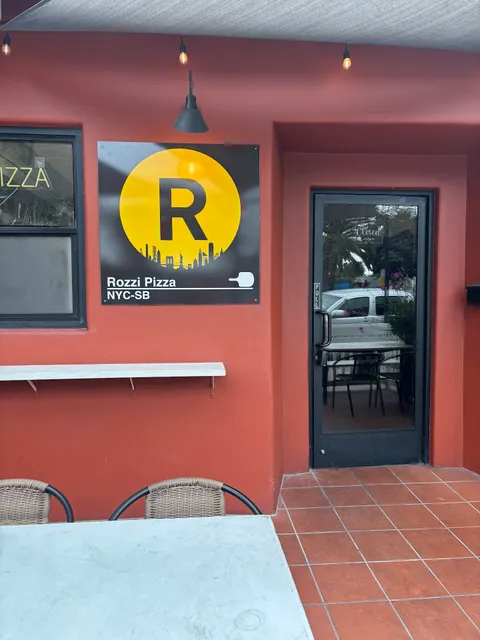 Rozzi Pizza