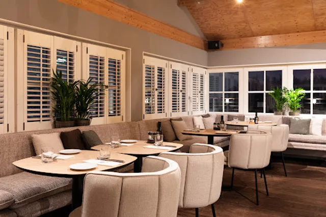 Brasserie Boven de Rivieren