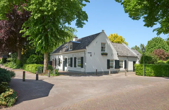 Huys en Hoff Aen Den Haspel