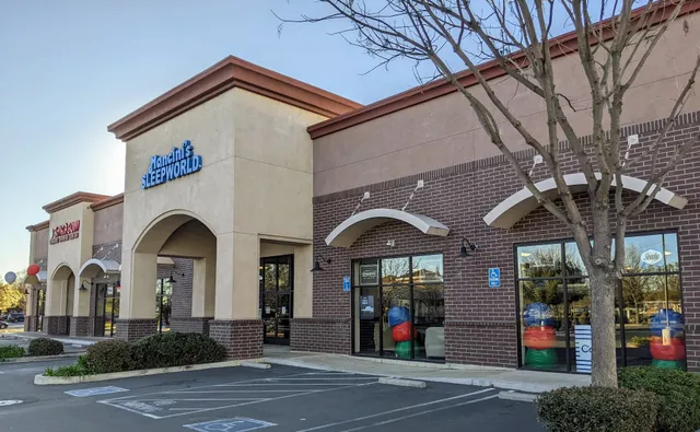 Mancini's Sleepworld Brentwood
