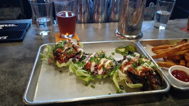 Curbside Eatery & Drinkery