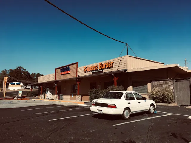 Sonora Squeeze Burger