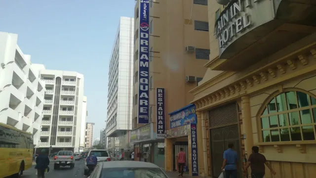 Dream Square Hotel LLC